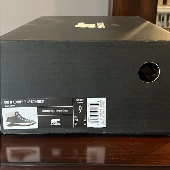 Out N About Plus Conquest Sorel Boots - Picture 3 of 3